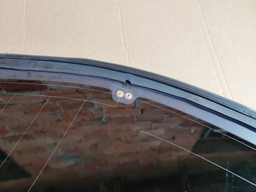 Mondeo MK5 заднее правое стекло кузова универсал, черный