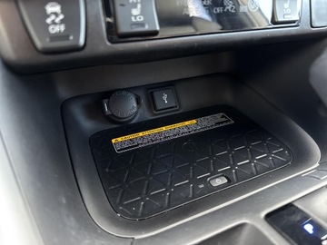 Toyota RAV4 V SUV 2.5 Hybrid Dynamic Force 222KM 2021 Toyota RAV4 2.5 Hybrid Selection 4x4 V (2018-) 2.5, zdjęcie 26
