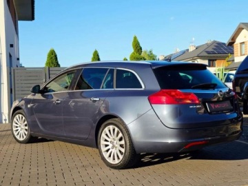 Opel Insignia I Sports Tourer 2.0 CDTI ECOTEC 130KM 2012 Opel Insignia Cosmo___2.0CDTi 130KM Automat___BiXenon LED Wentyle Infinity, zdjęcie 1