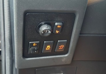 Nissan Qashqai I Crossover Facelifting  1.6 117KM 2012 Nissan Qashqai 1.6 117KM Kamera360 CLIMATRONIC PANORAMA Bezwypadkowy Serwis, zdjęcie 32