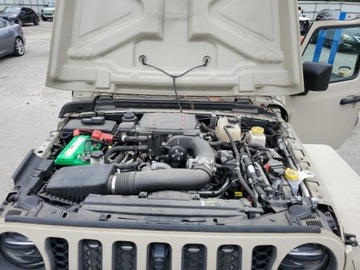 Jeep Gladiator 2020 Jeep Gladiator 2020, 3.6L, od ubezpieczalni 3.6 Benzyna 285KM, zdjęcie 11