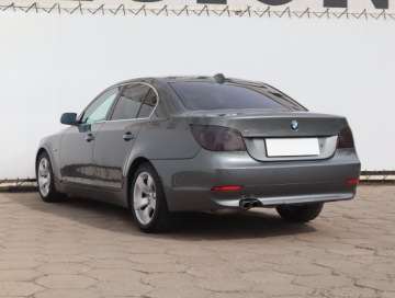 BMW Seria 5 E60 Sedan 2.0 520d 163KM 2006 BMW 5 520d, Klima, Klimatronic, Tempomat, zdjęcie 2