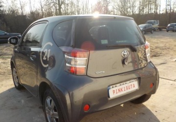 Toyota iQ 2009 Toyota iQ Okazja Benzyna 72KM, zdjęcie 13