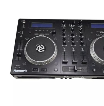 NUMARK MIXDECK EXPRESS BLACK CD/MP3/USB/MIDI-КОНТРОЛЛЕР