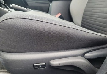 Toyota Auris II Hatchback 5d Facelifting 1.2 D-4T 116KM 2016 Toyota Auris Automat Bogata wersja Zarejestrowany 1.2 Benzyna 116KM, zdjęcie 18