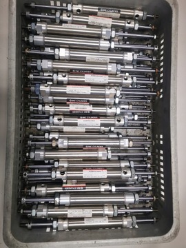 Siłownik pneumatyczny SMC NCMW106-0400C