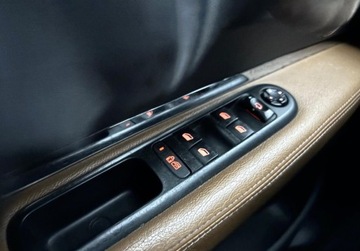 Peugeot 5008 I Minivan 1.6 THP 156KM 2010 Peugeot 5008 Head Up TV PanoramaSkory 7-osobowy Zamiana 1.6 Benzyna, zdjęcie 6