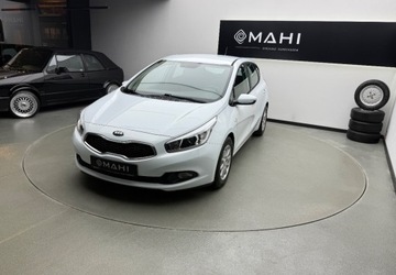 Kia Ceed II Hatchback 5d 1.4 DOHC 100KM 2012 Kia Ceed Navi Klima Alu Raty gwarancja Zamiana 1.4 Benzyna 100KM, zdjęcie 2