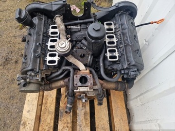 SILNIK SŁUPEK AUDI A4 B6 B6 2.5 TDI 180KM AKE