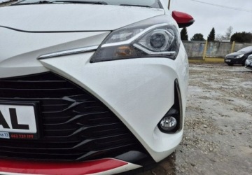 Toyota Yaris III Hatchback 5d Facelifting 2017 1.5 Dual VVT-iE 111KM 2017 Toyota Yaris Super stanTylko 99.000km 1.5 Benzyna 112KM, zdjęcie 6