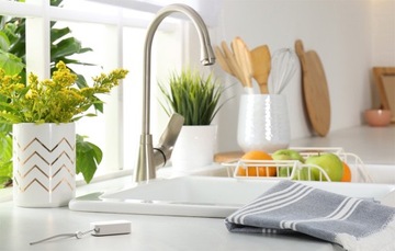 Интеллектуальный блок управления + 3 датчика температуры и влажности SwitchBot Hub