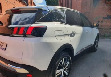 Peugeot 3008 II Crossover 1.2 PureTech 130KM 2018 Peugeot 3008 Kamera Bezwypadkowy Serwis GetHelp 1.2 Benzyna 130KM, zdjęcie 23