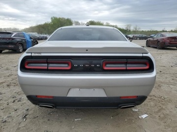 Dodge Challenger III 2021 Dodge Challenger SXT 2021 3.6l 3.6 Benzyna 303KM, zdjęcie 2