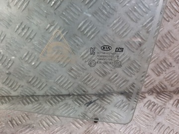 KIA RIO III SEDAN 17R SKLO (OKNO) LEVÝ PŘEDNÍ