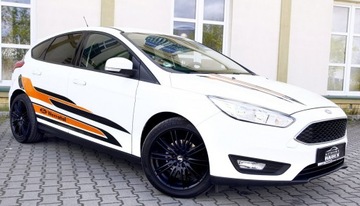 Ford Focus III Hatchback 5d facelifting 1.0 EcoBoost 125KM 2016 Ford Focus Klimatronic Parktronic/6 Bieg/GWARANCJA, zdjęcie 2