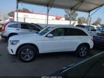 Mercedes GLC C254/X254 2022 Mercedes-Benz GLC 300 Suv 2022 2.0l 2.0 Benzyna 255KM, zdjęcie 2