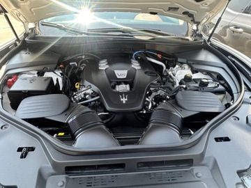 Maserati Levante 3.0 V6 GDI 350KM 2022 Maserati Levante BASE , od ubezpieczyciela 3.0 Benzyna 350KM, zdjęcie 8