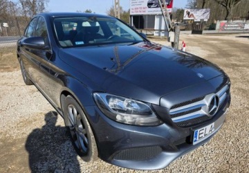Mercedes Klasa C W205 Limuzyna 180 156KM 2016 Mercedes-Benz Klasa C Mercedes-Benz Klasa C 1.6 Benzyna 156KM, zdjęcie 13