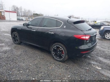 Maserati Levante 2019 Maserati Levante 2019 3.0l 3.0 Benzyna 345KM, zdjęcie 3