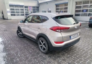 Hyundai Tucson III SUV 1.6 GDI 132KM 2016 Hyundai Tucson Hyundai Tucson 1.6 GDI BlueDrive Comfort 2WD 1.6 Benzyna, zdjęcie 2