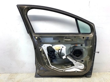 DVEŘE LEVÝ PŘEDNÍ PEUGEOT 3008 HATCHBACK 09-17 LAK HNĚDÝ HICKORY