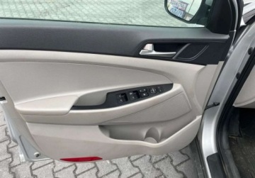 Hyundai Tucson III 2019 Hyundai Tucson 2019 Hyundai Tucson 2.0 Benzyna Faktura Vat 23 1.6 Benzyna, zdjęcie 11