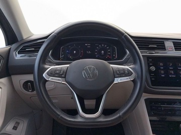 Volkswagen Tiguan II SUV Facelifting 2.0 TDI 150KM 2023 Volkswagen Tiguan 2.0 TDI 150KM,SCR Elegance DSG, Gwarancja, Serwis ASO,FV, zdjęcie 11