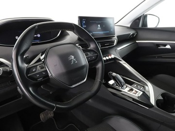 Peugeot 3008 II Crossover Facelifting  1.2 PureTech 130KM 2022 Peugeot 3008 automat full LED półskóra virtual, zdjęcie 13