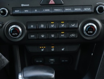 Kia Sportage IV SUV Facelifting 1.6 CRDI 136KM 2021 Kia Sportage 1.6 CRDi, Serwis ASO, Automat, Navi, zdjęcie 12