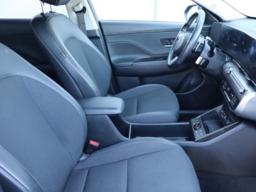 Hyundai Kona I Crossover Facelifting 1.6 T-GDI 198KM 2023 Hyundai Kona 1.6 T-GDI, Salon Polska, zdjęcie 8