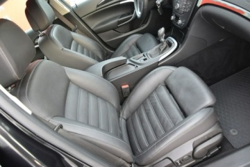 Opel Insignia I Hatchback 2.0 Turbo ECOTEC 220KM 2010 Opel Insignia 2.0Turbo 220KM Manual 2010r. SALON, zdjęcie 8