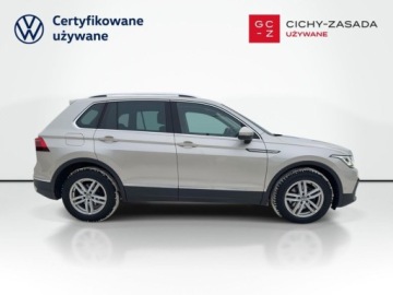 Volkswagen Tiguan II SUV Facelifting 1.5 TSI 150KM 2023 Volkswagen Tiguan TSI 150KM Elegance DSG FVAT23 MATRIX Keyless, zdjęcie 3