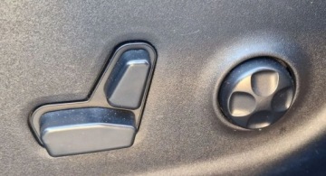 Jeep Cherokee V 2016 Jeep Cherokee 177KM Limited Skora LED Navi Kamera 2.4 Benzyna 177KM, zdjęcie 17