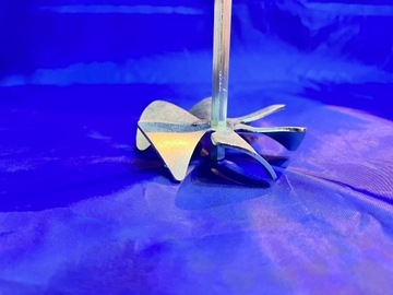 Смеситель малоаэрационный для смешивания смолы, оцинкованный 85 мм.