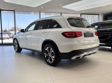 Mercedes GLC C253 SUV Facelifting 2.0 200d 163KM 2022 Mercedes-Benz GLC 4 Matic Kamera cofania CarPlayAndroid Auto Nawigacja, zdjęcie 1