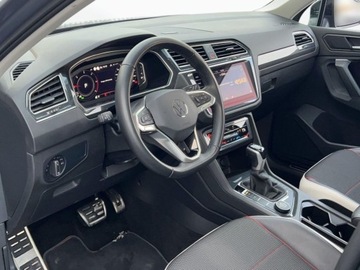Volkswagen Tiguan II SUV Facelifting 2.0 TDI 200KM 2022 Volkswagen Tiguan 2.0TDI 200KM UrbanSport DSG 4x4 SerwisASO Acc Matrix Kes, zdjęcie 8