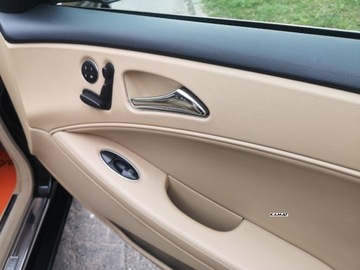Mercedes CLS W219 Coupe 3.0 V6 (320 CDI) 224KM 2008 Mercedes-Benz CLS Mercedes Cls Lift Super Stan Zamiana 3.0 Diesel 224KM, zdjęcie 11