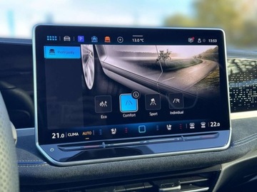 Volkswagen Passat B9 2024 Volkswagen Passat Variant R-Line Matrix DCC Tempomat ACC Masaz Pakiet, zdjęcie 23