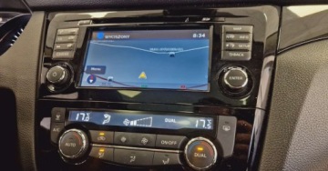 Nissan Qashqai II Crossover Facelifting 1.6 DiG-T 163KM 2018 Nissan Qashqai 1.6 DIG-T 163KM Panoramadach Kamera cofania 1.6 Benzyna, zdjęcie 16