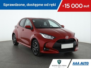 Toyota Yaris IV Hatchback 1.5 Dynamic Force 125KM 2022 Toyota Yaris 1.5 VVT-i, Salon Polska