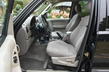 Jeep Cherokee III 2.4 i 16V 147KM 2004 Jeep Cherokee KJ 2.4 GAZ XII.2004r. SALON 4x4, zdjęcie 17