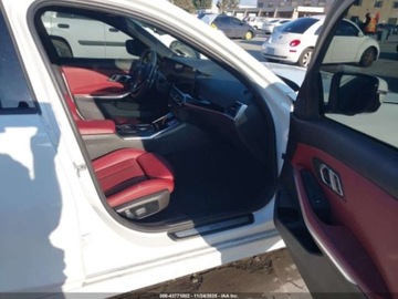 BMW Seria 3 G20-G21 2023 BMW Seria 3 330e 2023 2.0l 2.0 Hybryda 180KM, zdjęcie 9