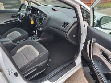 Kia Ceed 2013 Kia Cee'd 1.6 benzyna 135km / Automat / Kamera /, zdjęcie 9