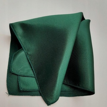 ТЕМНО-ЗЕЛЕНАЯ БУТЫЛКА КАРМАННАЯ В ГЛЯНЦЕВУЮ И МАТОВУЮ ЦВЕТКУ