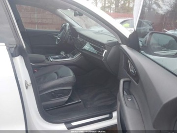 Audi Q8 2023 Audi Q8 Premium 55 Tfsi Quattro Tiptronic 2023 3.0l 3.0 Benzyna 335KM, zdjęcie 9