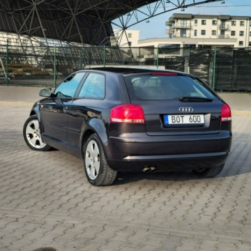 Audi A3 8P Hatchback 3d 2.0 TDI PD 170KM 2008 Audi A3 3-drzwiowe 2.0 Diesel 170KM, zdjęcie 11