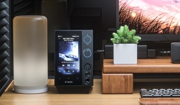 FiiO R7 — универсальный стационарный усилитель для наушников, Android-стример