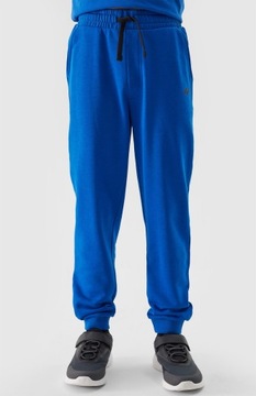 ДЕТСКИЕ СПОРТИВНЫЕ БРЮКИ 4F ДЛЯ МАЛЬЧИКОВ НА КАЖДЫЙ ДЕНЬ