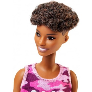 MATTEL LALKA BARBIE Fashionistas spodenki zegarek
