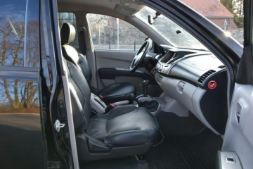 Mitsubishi L200 IV 2008 Mitsubishi L200 2.5d 136KM AUTOMAT 2008r. SALON, zdjęcie 15